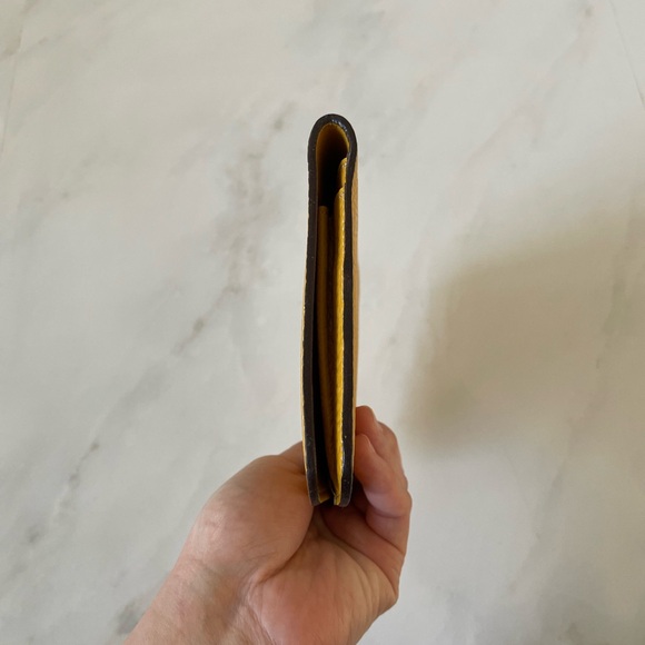 HERMES Style Bifold Wallet - Picture 5 of 10